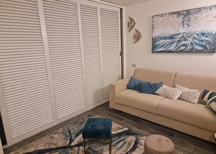 Vicino Al Mare Apartment Castiglioncello